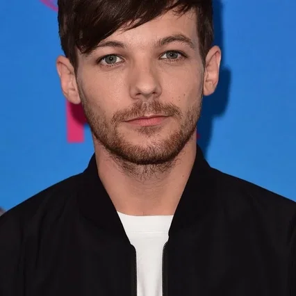  Louis Tomlinson