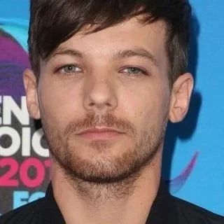  Louis Tomlinson