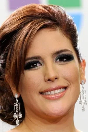  Angélica Vale