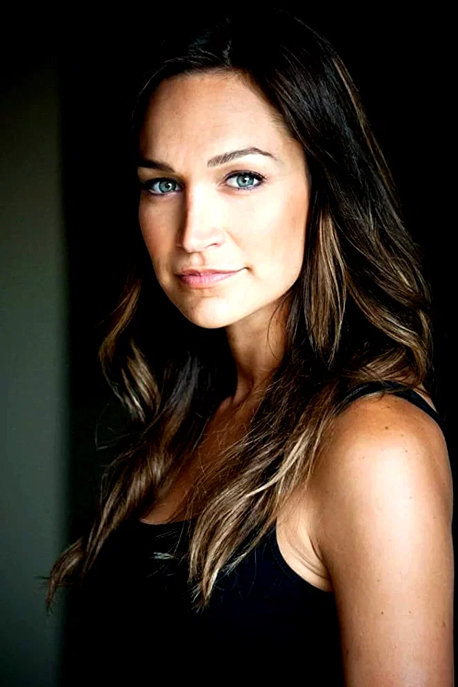  Nicole da Silva
