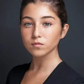 Photo star : Doga  Zeynep Doguslu