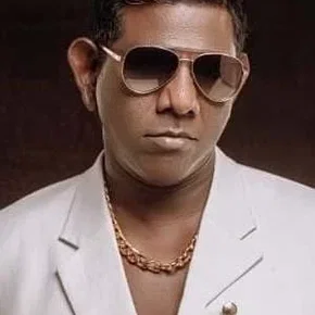 Photo star :  Boxer Dheena