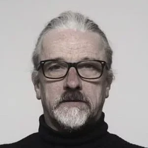  Crispin Buxton