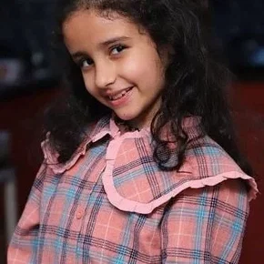 Photo star :  Inayat Verma