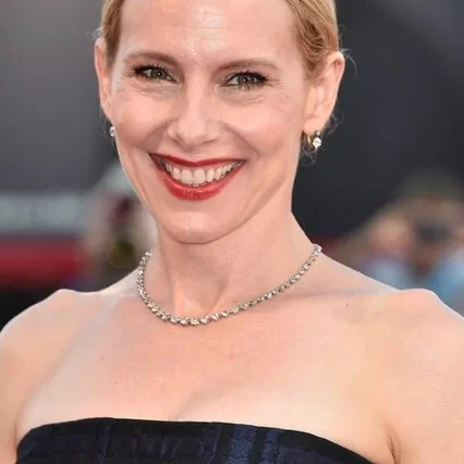 Amy Ryan