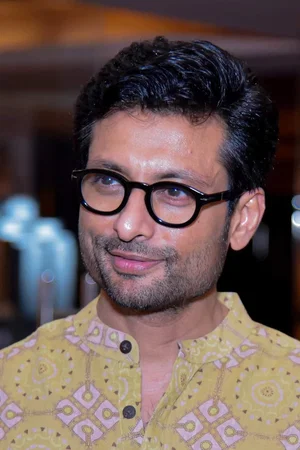  Indraneil Sengupta