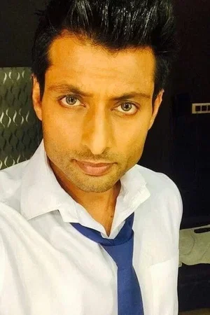  Indraneil Sengupta photo