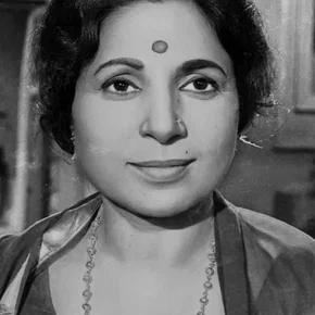 Photo star :  	 Achla Sachdev