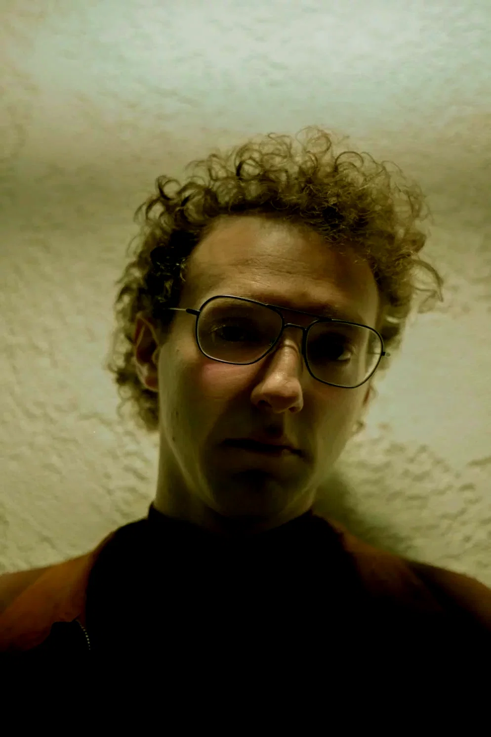  Daniel Goldhaber