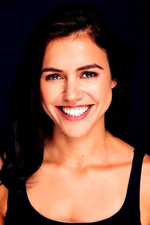  Nina Kiri