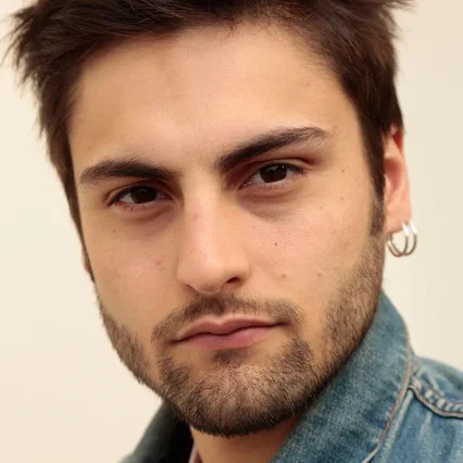  Romain Debouchaud