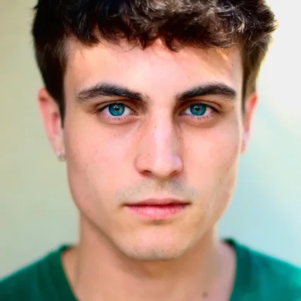  Julien De Saint Jean