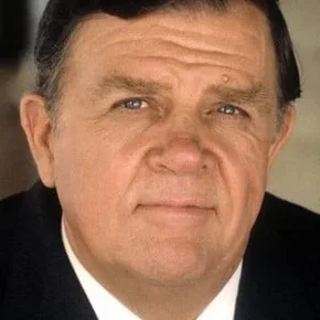 Photo star : Pat Hingle