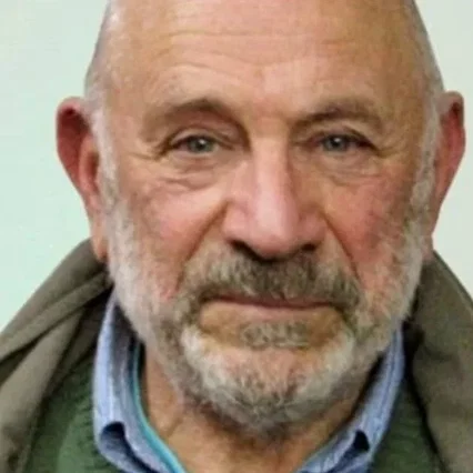  Norman Briski