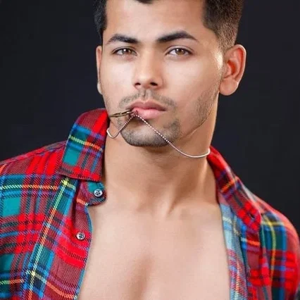  Siddharth Nigam