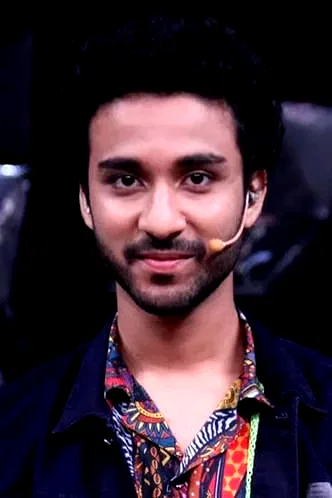  Raghav Juyal