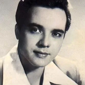  Mario Montenegro