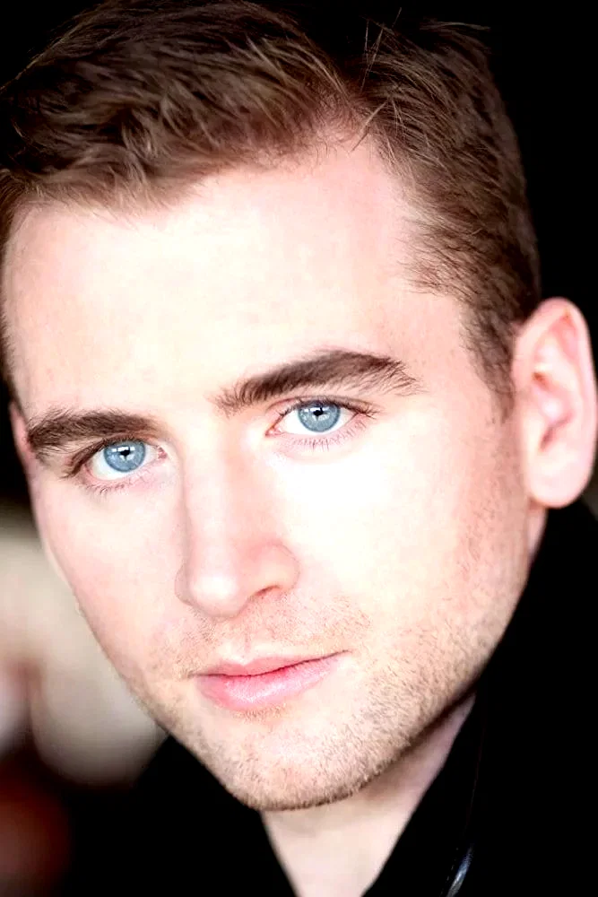  Tom Christian