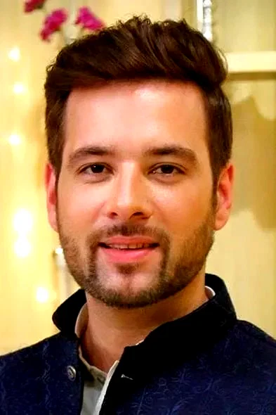  Mikaal Zulfiqar