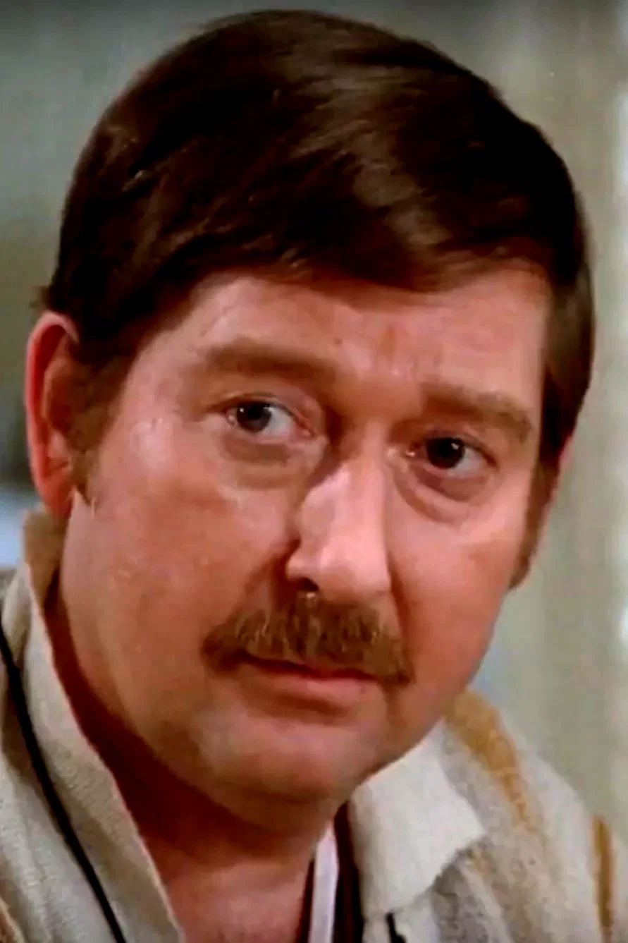  William Redfield