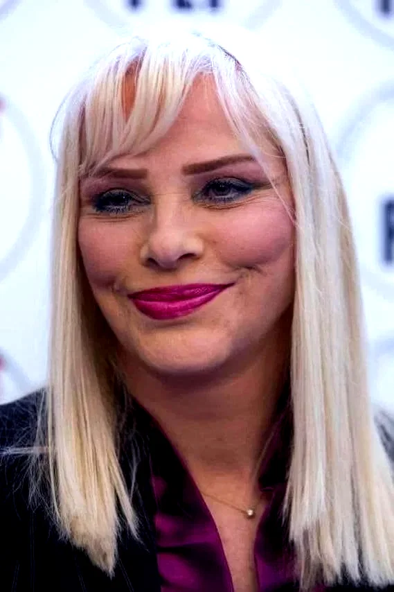  Ilona Staller
