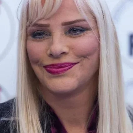  Ilona Staller