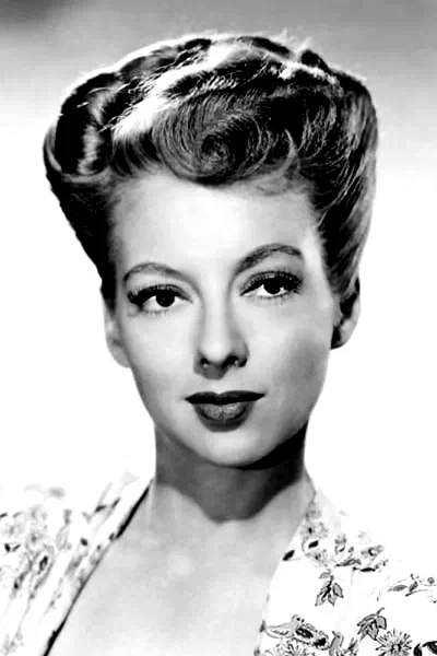  Evelyn Keyes