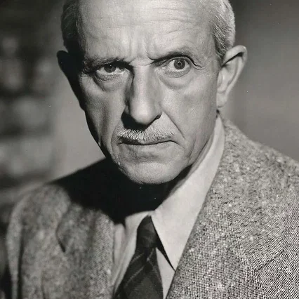  Jonathan Hale