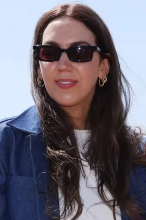  Gina Gammell