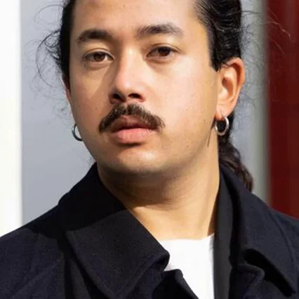  Gregory Hari
