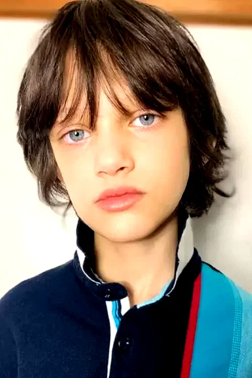  Peter DeSouza-Feighoney