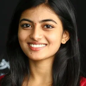 Photo star :  Anandhi