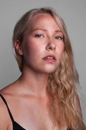  Elina Saarela photo