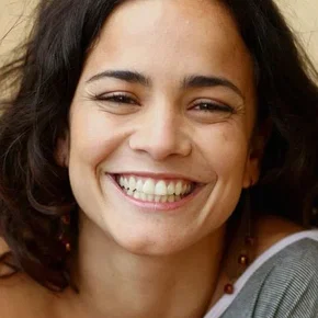Photo star : Alice Braga