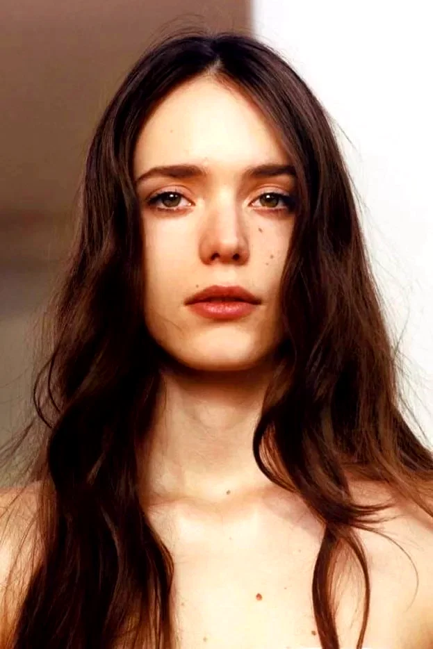 Stacy  Martin 