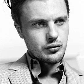 Photo star : Michael Pitt