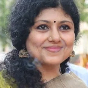 Photo star :  Dheepa Ramanujam