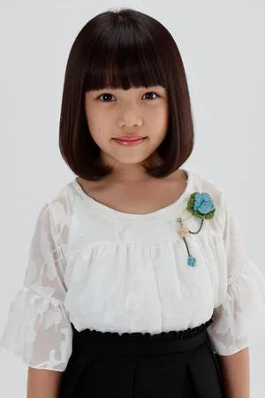  Sari Awano photo