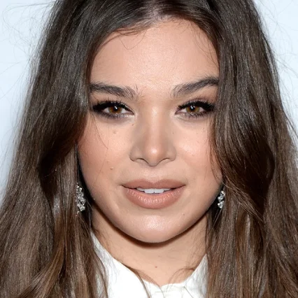 Hailee Steinfeld