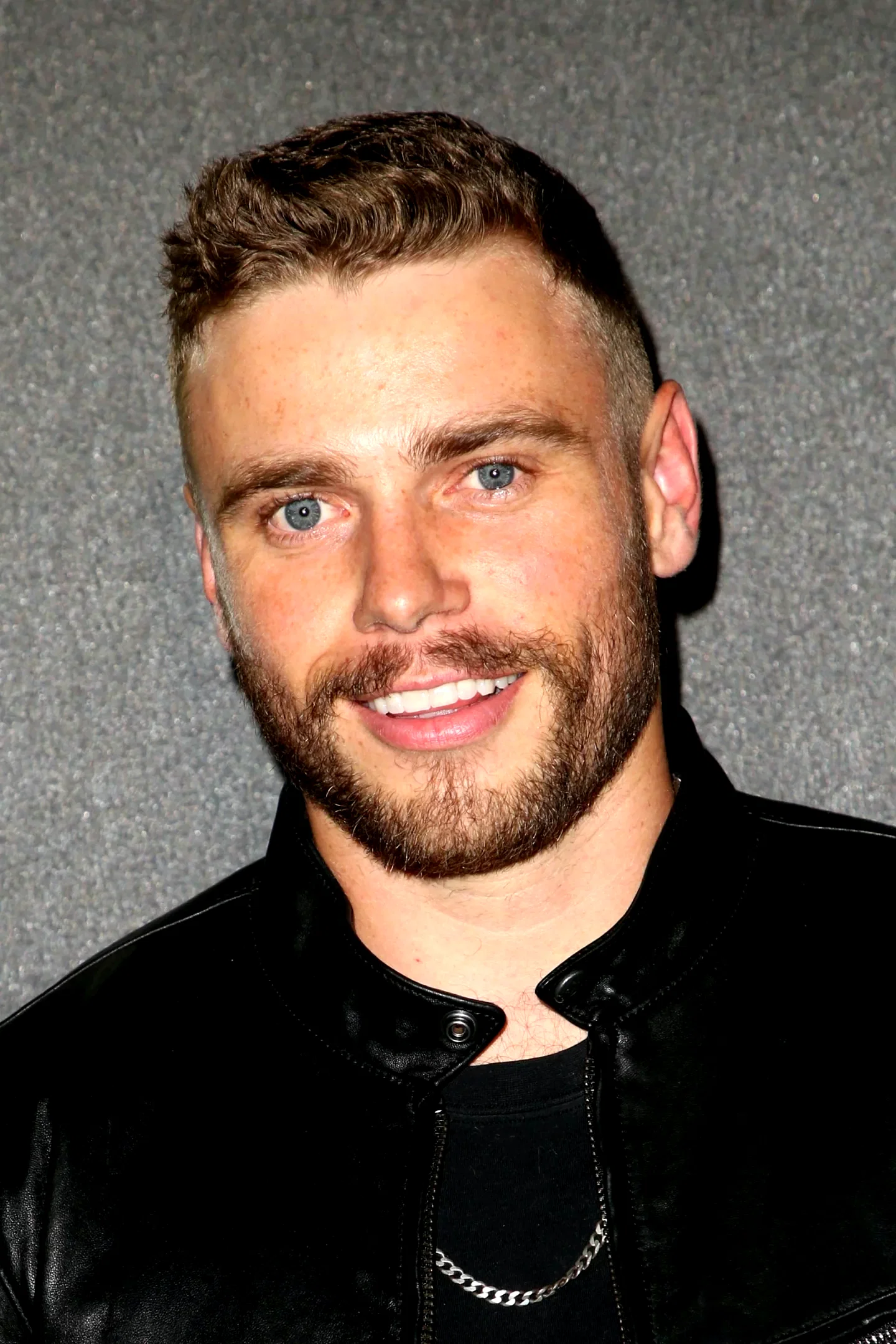  Gus Kenworthy