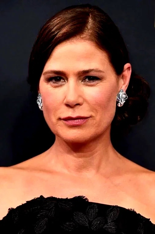 Maura Tierney