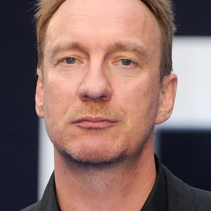 David Thewlis