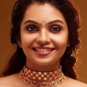 Photo star :  Tanvi Ram