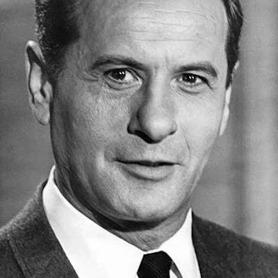 Eli Wallach