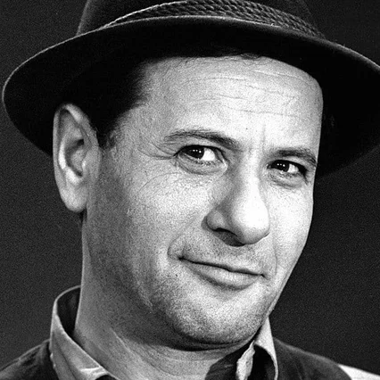 Eli Wallach