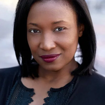  Tanya Thompson