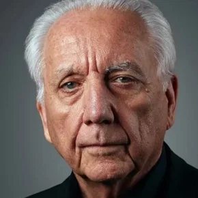 Photo star : Bob Gunton