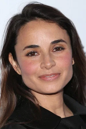 Mia Maestro photo