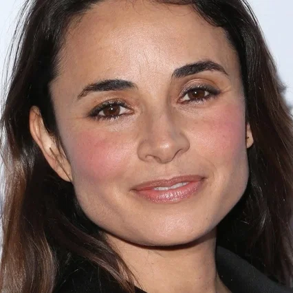 Mia Maestro
