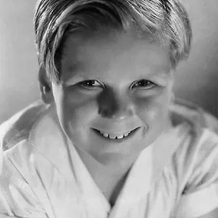  Jackie Cooper